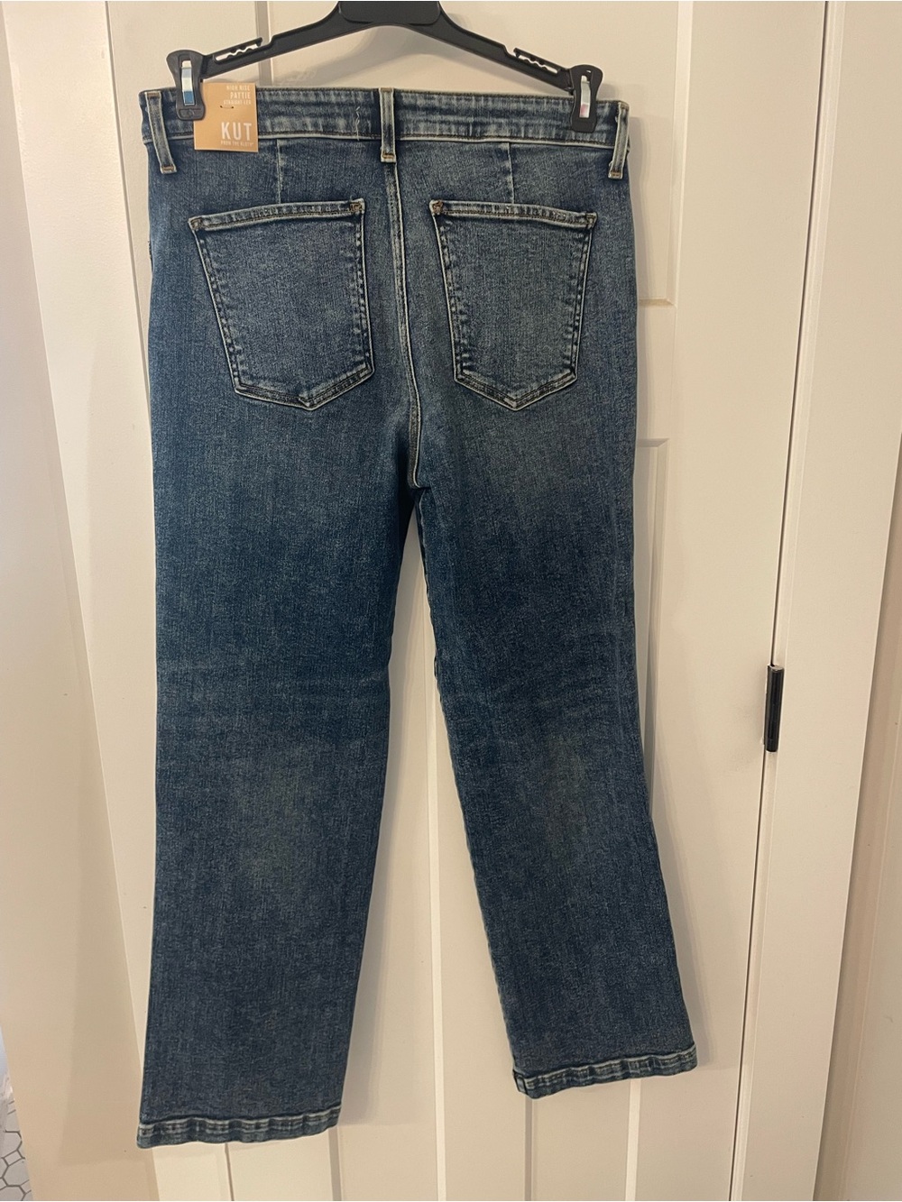 Kut from the Kloth Pattie Straight Leg Jeans - Picture 5 of 7
